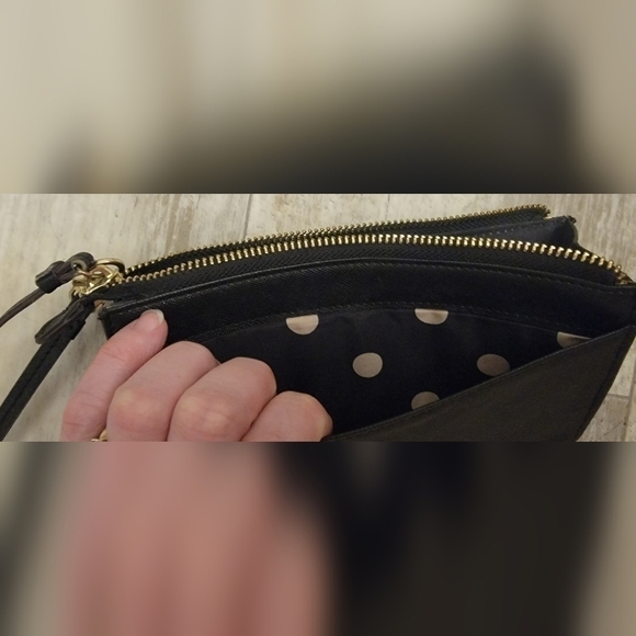 Anne Klein Wristlet - Picture 4 of 5